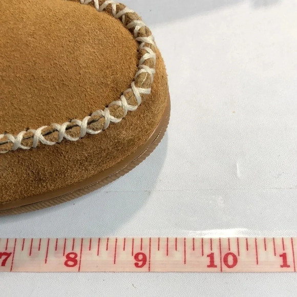 MINNETONKA Sherpa Lined Moccasins - Picture 8 of 8